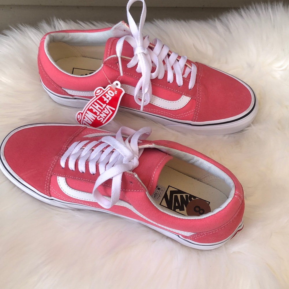 Vans off the wall size (9/1)woman(8)man🔥